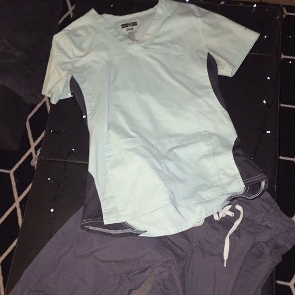 Dress code - Picture 2 of 4